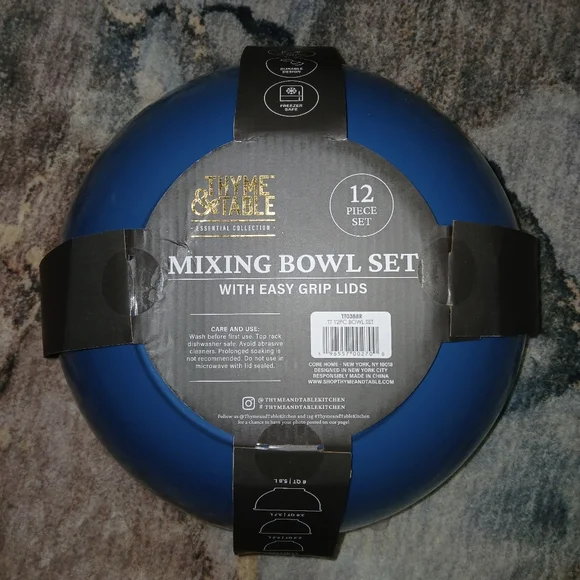 Thyme & Table Mixing Bowl Set with Easy Grip Lids - Picture 5 of 5